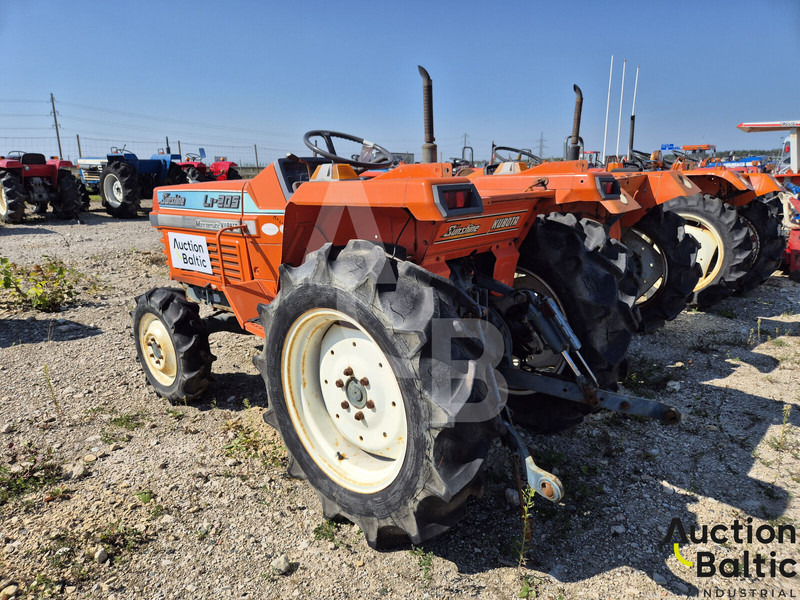 Kubota L1-205D - Traktori: kuva Kubota L1-205D - Traktori Kubota L1-205D - Traktori: kuva Kubota L1-205D - Traktori