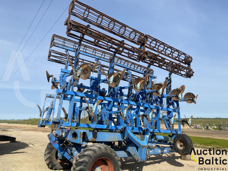 Lemken Gigant G1000 - Kultivaattori: kuva Lemken Gigant G1000 - Kultivaattori Lemken Gigant G1000 - Kultivaattori: kuva Lemken Gigant G1000 - Kultivaattori