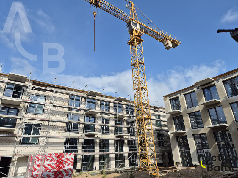 Liebherr 112 ECH - Torninosturi: kuva Liebherr 112 ECH - Torninosturi Liebherr 112 ECH - Torninosturi: kuva Liebherr 112 ECH - Torninosturi