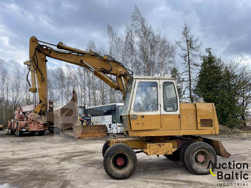 Liebherr A 900 C - Pyöräalustainen kaivinkone: kuva Liebherr A 900 C - Pyöräalustainen kaivinkone Liebherr A 900 C - Pyöräalustainen kaivinkone: kuva Liebherr A 900 C - Pyöräalustainen kaivinkone
