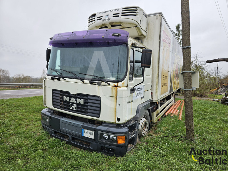 MAN 18.285 - Refrigeraattori kuorma-auto: kuva MAN 18.285 - Refrigeraattori kuorma-auto MAN 18.285 - Refrigeraattori kuorma-auto: kuva MAN 18.285 - Refrigeraattori kuorma-auto