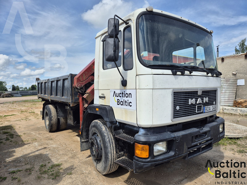 MAN 19.322 - Kippiauto kuorma-auto: kuva MAN 19.322 - Kippiauto kuorma-auto MAN 19.322 - Kippiauto kuorma-auto: kuva MAN 19.322 - Kippiauto kuorma-auto