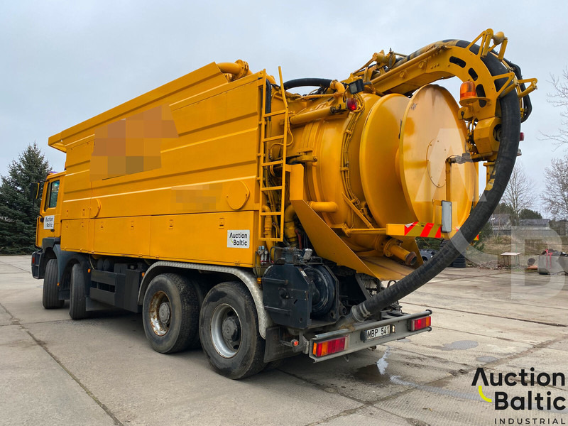 MAN T46 - Puhtaanpitoauto: kuva MAN T46 - Puhtaanpitoauto MAN T46 - Puhtaanpitoauto: kuva MAN T46 - Puhtaanpitoauto