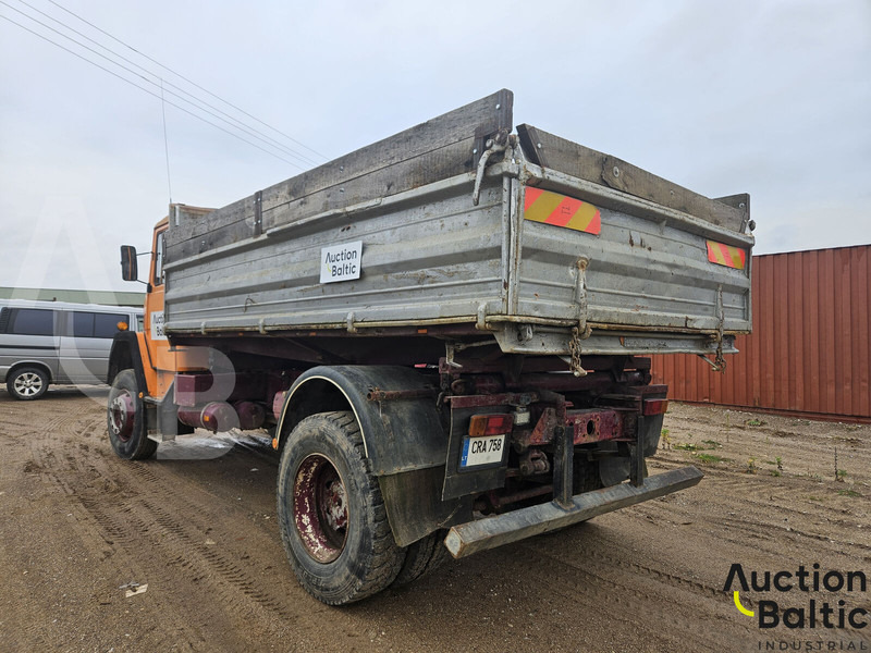 Magirus M 160 D 15 - Kippiauto kuorma-auto: kuva Magirus M 160 D 15 - Kippiauto kuorma-auto Magirus M 160 D 15 - Kippiauto kuorma-auto: kuva Magirus M 160 D 15 - Kippiauto kuorma-auto