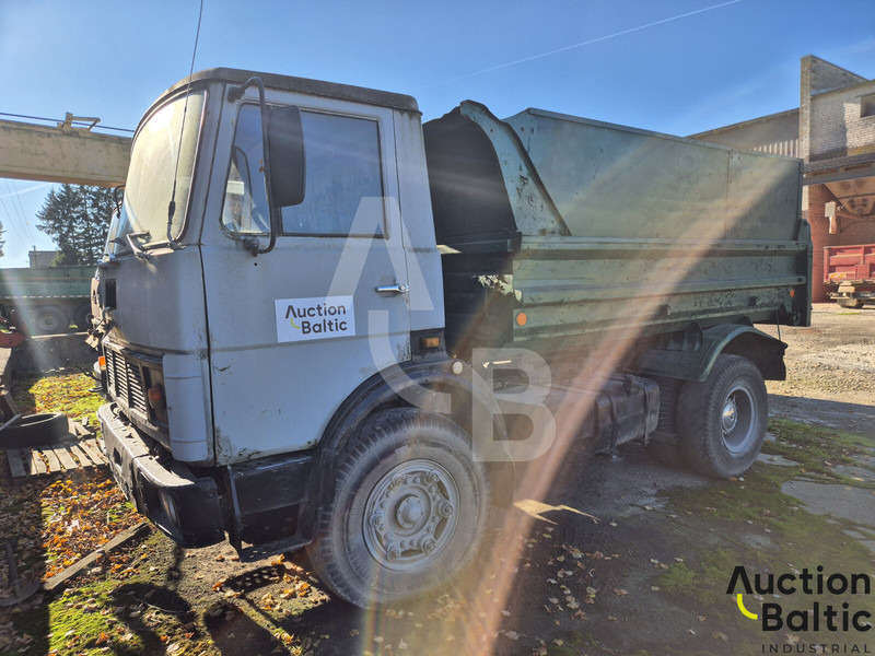 Maz 5551 - Kippiauto kuorma-auto: kuva Maz 5551 - Kippiauto kuorma-auto Maz 5551 - Kippiauto kuorma-auto: kuva Maz 5551 - Kippiauto kuorma-auto