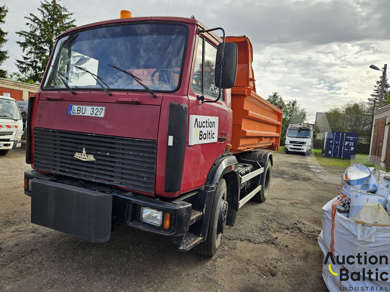 Maz 555131 - Kippiauto kuorma-auto: kuva Maz 555131 - Kippiauto kuorma-auto Maz 555131 - Kippiauto kuorma-auto: kuva Maz 555131 - Kippiauto kuorma-auto