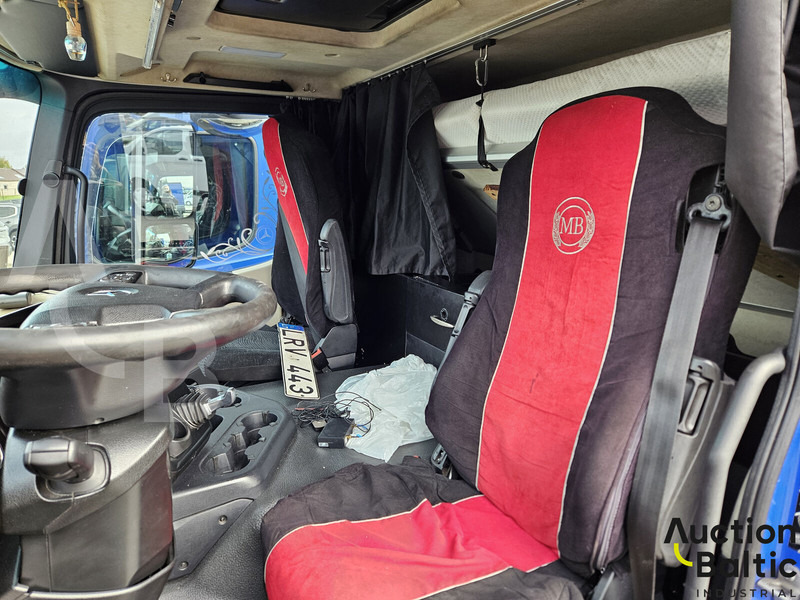 Mercedes-Benz Actros 1843 - Kuorma-auto alusta: kuva Mercedes-Benz Actros 1843 - Kuorma-auto alusta Mercedes-Benz Actros 1843 - Kuorma-auto alusta: kuva Mercedes-Benz Actros 1843 - Kuorma-auto alusta