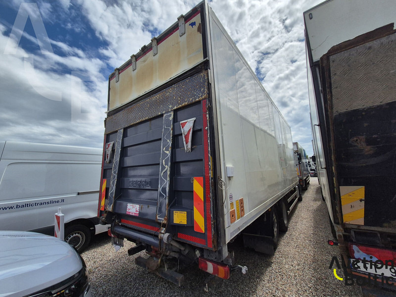 Mercedes-Benz Actros 2551 - Umpikori kuorma-auto: kuva Mercedes-Benz Actros 2551 - Umpikori kuorma-auto Mercedes-Benz Actros 2551 - Umpikori kuorma-auto: kuva Mercedes-Benz Actros 2551 - Umpikori kuorma-auto