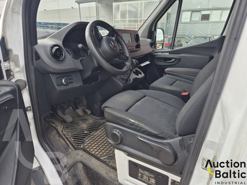 Mercedes-Benz Sprinter 316 - Pakettiauto: kuva Mercedes-Benz Sprinter 316 - Pakettiauto Mercedes-Benz Sprinter 316 - Pakettiauto: kuva Mercedes-Benz Sprinter 316 - Pakettiauto