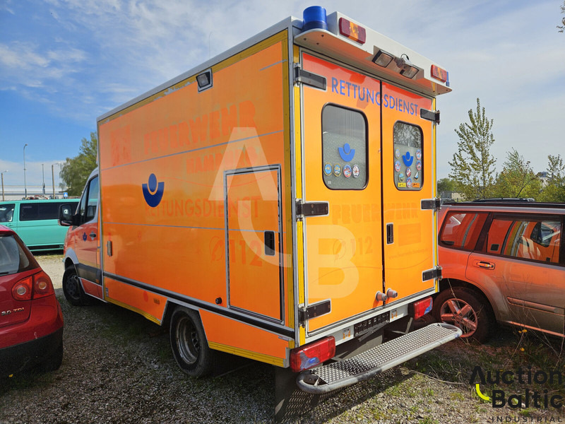 Mercedes-Benz Sprinter - Ambulanssi: kuva Mercedes-Benz Sprinter - Ambulanssi Mercedes-Benz Sprinter - Ambulanssi: kuva Mercedes-Benz Sprinter - Ambulanssi