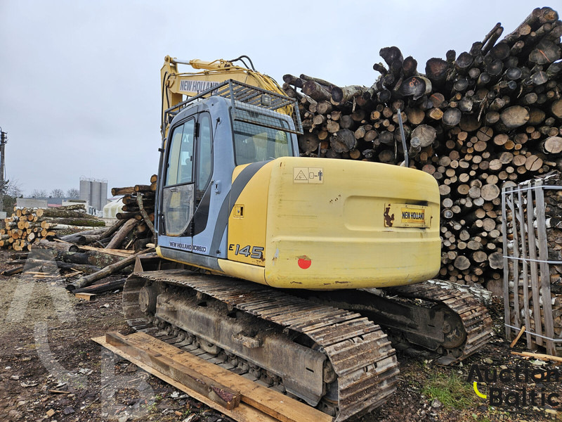 New Holland E 145 - Telakaivukone: kuva New Holland E 145 - Telakaivukone New Holland E 145 - Telakaivukone: kuva New Holland E 145 - Telakaivukone