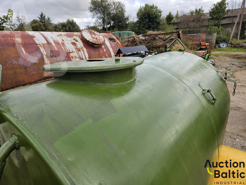 Onbekend Tanker - Kippiauto perävaunu: kuva Onbekend Tanker - Kippiauto perävaunu Onbekend Tanker - Kippiauto perävaunu: kuva Onbekend Tanker - Kippiauto perävaunu