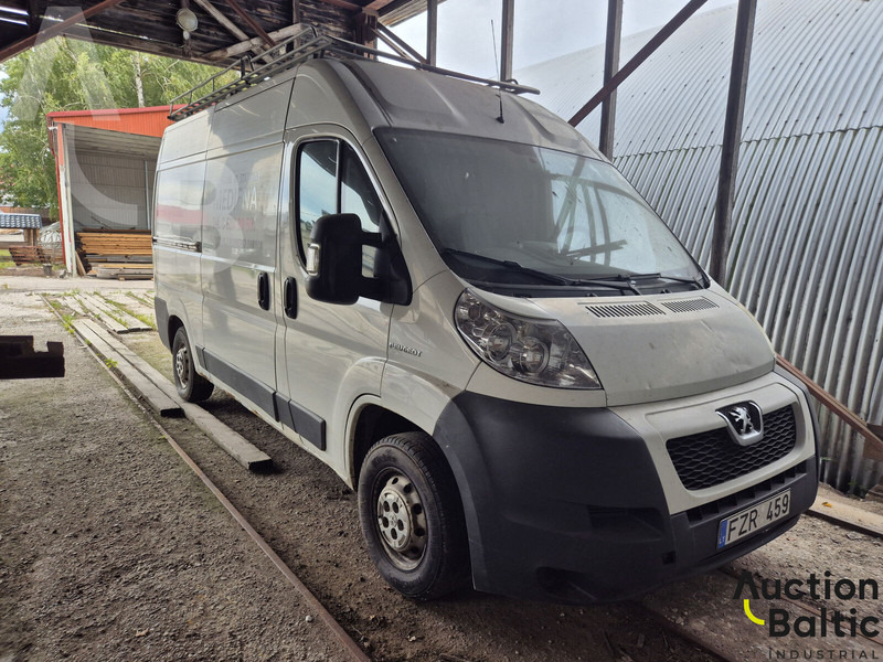 Peugeot Boxer - Pieni pakettiauto: kuva Peugeot Boxer - Pieni pakettiauto Peugeot Boxer - Pieni pakettiauto: kuva Peugeot Boxer - Pieni pakettiauto