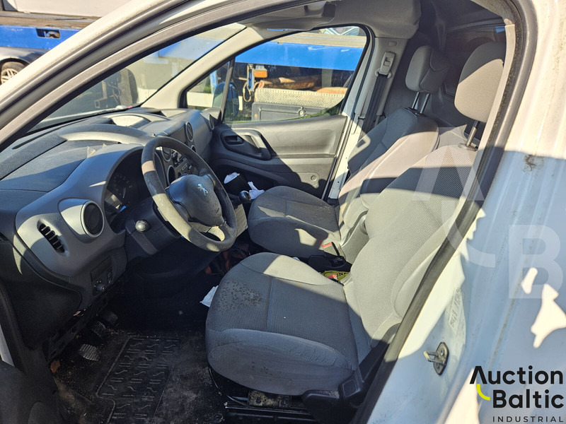 Peugeot Partner - Pieni pakettiauto: kuva Peugeot Partner - Pieni pakettiauto Peugeot Partner - Pieni pakettiauto: kuva Peugeot Partner - Pieni pakettiauto