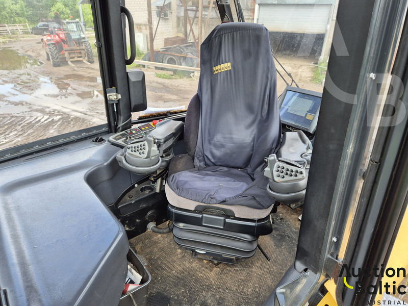 Ponsse Fox 8W - Sadonkorjuukone: kuva Ponsse Fox 8W - Sadonkorjuukone Ponsse Fox 8W - Sadonkorjuukone: kuva Ponsse Fox 8W - Sadonkorjuukone