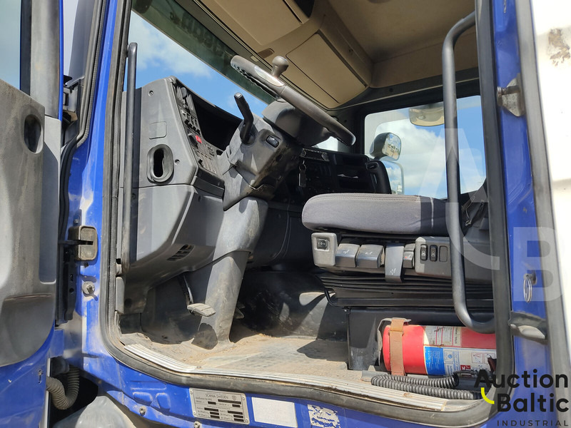 Scania R 480 - Puhtaanpitoauto: kuva Scania R 480 - Puhtaanpitoauto Scania R 480 - Puhtaanpitoauto: kuva Scania R 480 - Puhtaanpitoauto