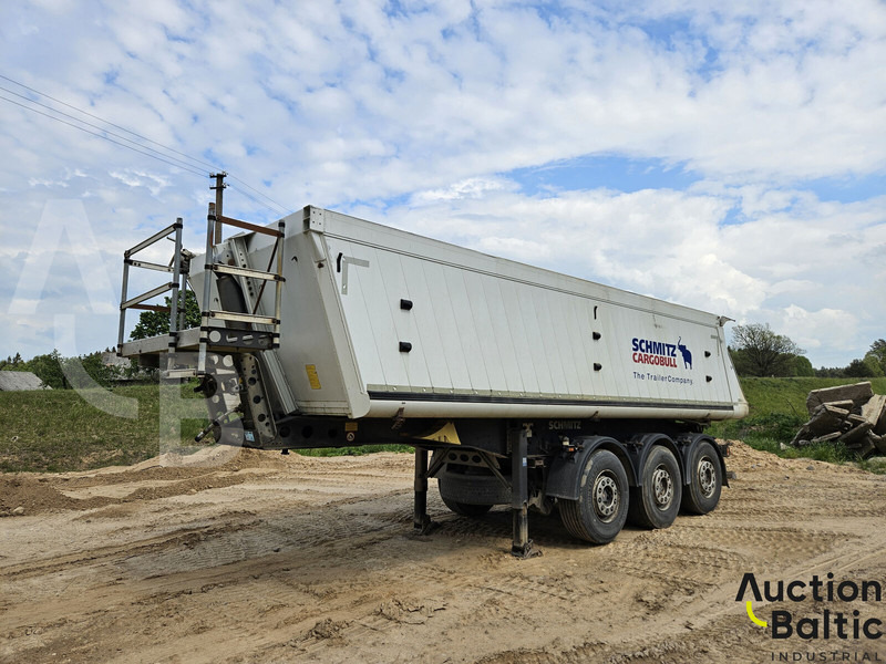 Schmitz-Gotha SKI 24-7.2 - Pressukapellipuoliperävaunu: kuva Schmitz-Gotha SKI 24-7.2 - Pressukapellipuoliperävaunu Schmitz-Gotha SKI 24-7.2 - Pressukapellipuoliperävaunu: kuva Schmitz-Gotha SKI 24-7.2 - Pressukapellipuoliperävaunu