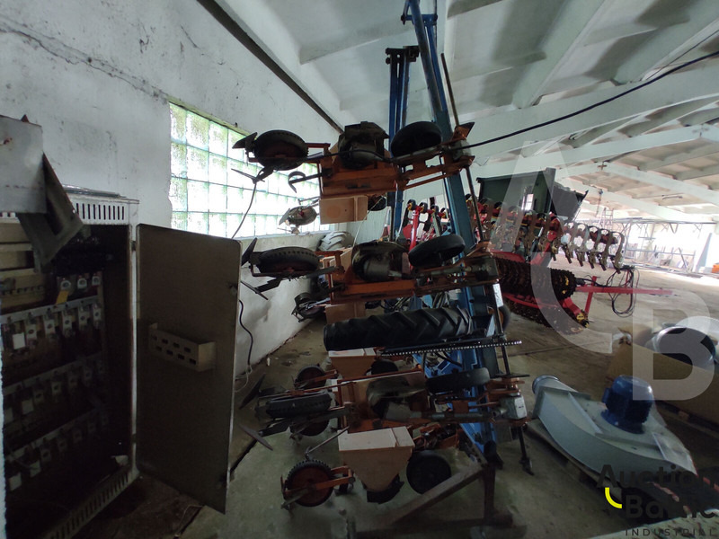 Schmotzer UD2000 - Tarkkuuskylvökone: kuva Schmotzer UD2000 - Tarkkuuskylvökone Schmotzer UD2000 - Tarkkuuskylvökone: kuva Schmotzer UD2000 - Tarkkuuskylvökone