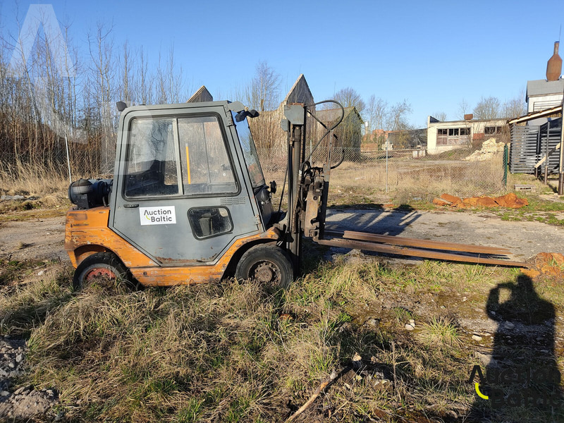 Still R70-45 - Dieseltrukki: kuva Still R70-45 - Dieseltrukki Still R70-45 - Dieseltrukki: kuva Still R70-45 - Dieseltrukki