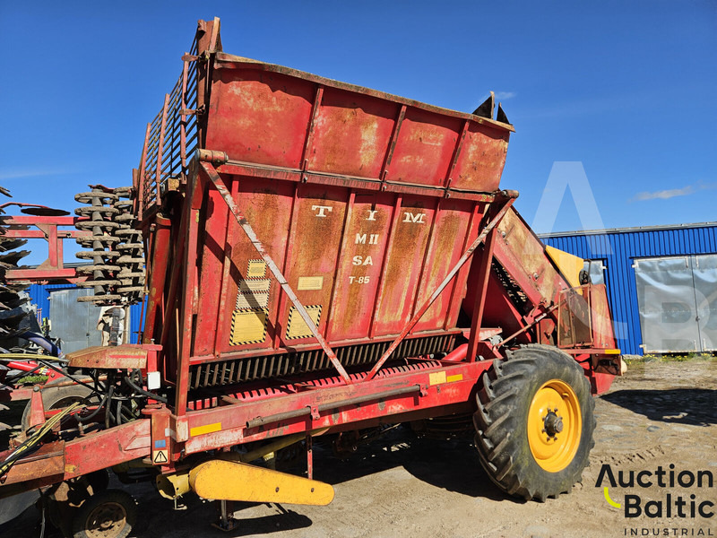 TIM MII SA T-85 - Leikkuupuimuri: kuva TIM MII SA T-85 - Leikkuupuimuri TIM MII SA T-85 - Leikkuupuimuri: kuva TIM MII SA T-85 - Leikkuupuimuri
