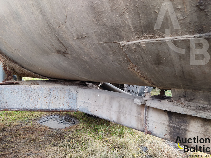 Trailer - tank - Kippiauto perävaunu: kuva Trailer - tank - Kippiauto perävaunu Trailer - tank - Kippiauto perävaunu: kuva Trailer - tank - Kippiauto perävaunu