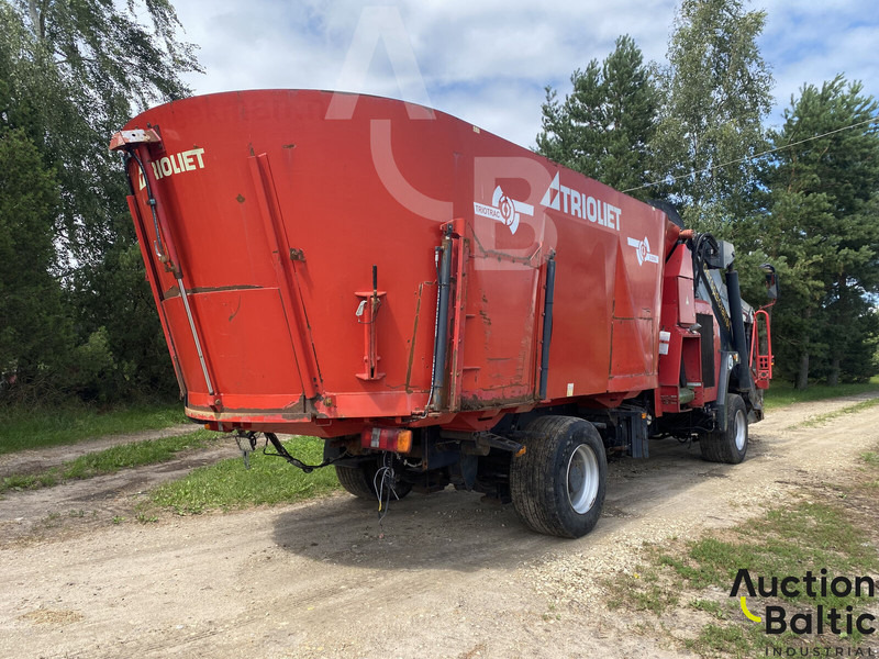 Trioliet TRIOTRAC 2-2000 - Karjatalouskone: kuva Trioliet TRIOTRAC 2-2000 - Karjatalouskone Trioliet TRIOTRAC 2-2000 - Karjatalouskone: kuva Trioliet TRIOTRAC 2-2000 - Karjatalouskone