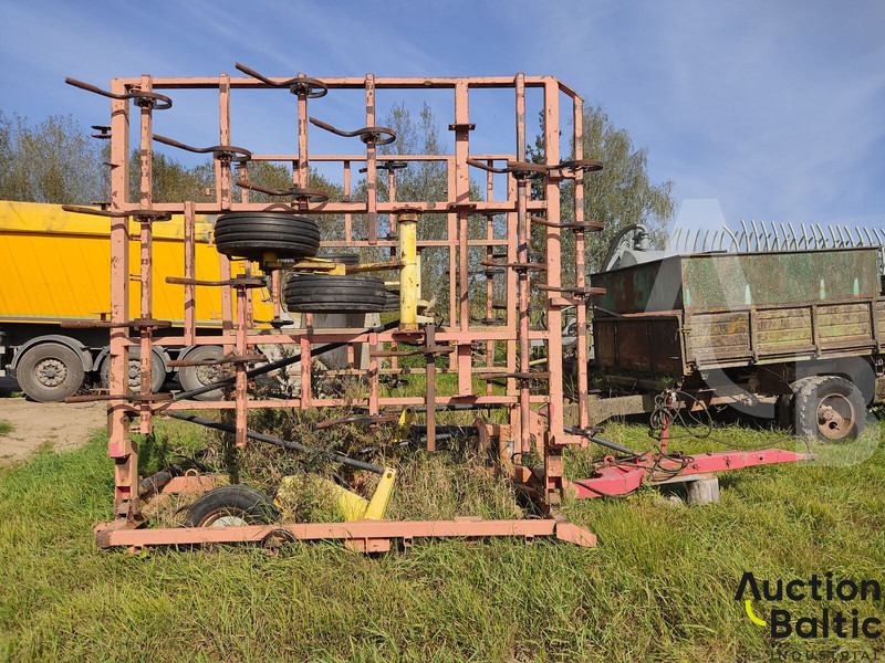 Tume 7206 - Kultivaattori: kuva Tume 7206 - Kultivaattori Tume 7206 - Kultivaattori: kuva Tume 7206 - Kultivaattori