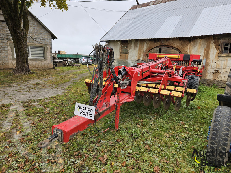 Vaderstad TD300 - Kylvölannoitin: kuva Vaderstad TD300 - Kylvölannoitin Vaderstad TD300 - Kylvölannoitin: kuva Vaderstad TD300 - Kylvölannoitin