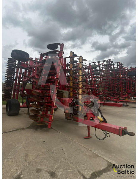 Vaderstad TopDown600 - Lautasäes: kuva Vaderstad TopDown600 - Lautasäes Vaderstad TopDown600 - Lautasäes: kuva Vaderstad TopDown600 - Lautasäes