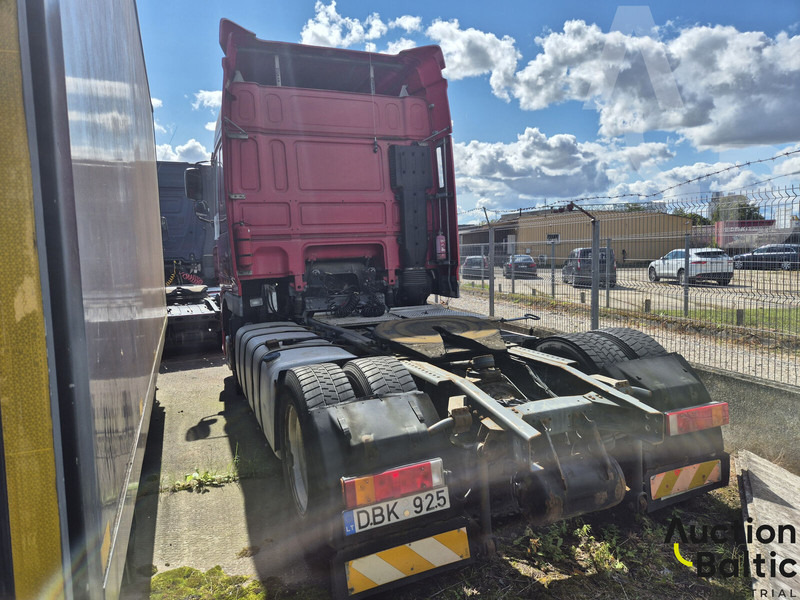 DAF FT XF105.460 - Vetopöytäauto: kuva DAF FT XF105.460 - Vetopöytäauto DAF FT XF105.460 - Vetopöytäauto: kuva DAF FT XF105.460 - Vetopöytäauto