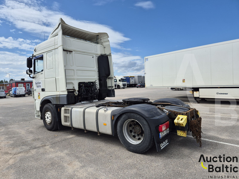 DAF XF 460 FT - Vetopöytäauto: kuva DAF XF 460 FT - Vetopöytäauto DAF XF 460 FT - Vetopöytäauto: kuva DAF XF 460 FT - Vetopöytäauto