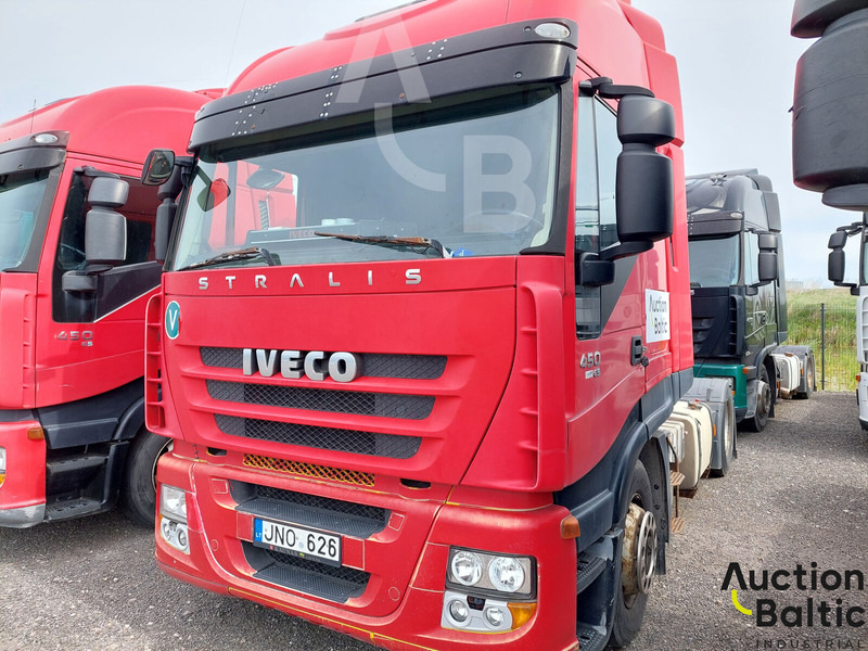 Iveco Stralis AS 440 S45 - Vetopöytäauto: kuva Iveco Stralis AS 440 S45 - Vetopöytäauto Iveco Stralis AS 440 S45 - Vetopöytäauto: kuva Iveco Stralis AS 440 S45 - Vetopöytäauto