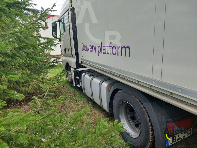 MAN TGX18.460 - Vetopöytäauto: kuva MAN TGX18.460 - Vetopöytäauto MAN TGX18.460 - Vetopöytäauto: kuva MAN TGX18.460 - Vetopöytäauto