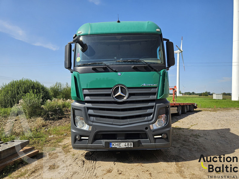 Mercedes-Benz Actros 1845 - Vetopöytäauto: kuva Mercedes-Benz Actros 1845 - Vetopöytäauto Mercedes-Benz Actros 1845 - Vetopöytäauto: kuva Mercedes-Benz Actros 1845 - Vetopöytäauto