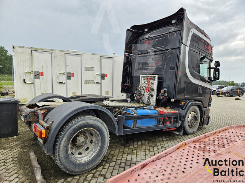 Scania 420 - Vetopöytäauto: kuva Scania 420 - Vetopöytäauto Scania 420 - Vetopöytäauto: kuva Scania 420 - Vetopöytäauto