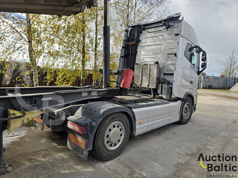 Volvo FH500 - Vetopöytäauto: kuva Volvo FH500 - Vetopöytäauto Volvo FH500 - Vetopöytäauto: kuva Volvo FH500 - Vetopöytäauto
