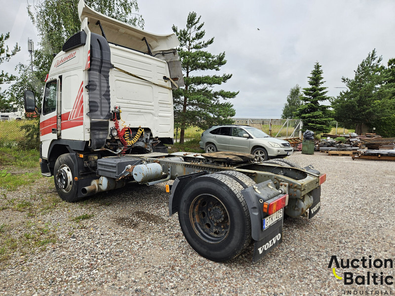 Volvo FM12 380 - Vetopöytäauto: kuva Volvo FM12 380 - Vetopöytäauto Volvo FM12 380 - Vetopöytäauto: kuva Volvo FM12 380 - Vetopöytäauto