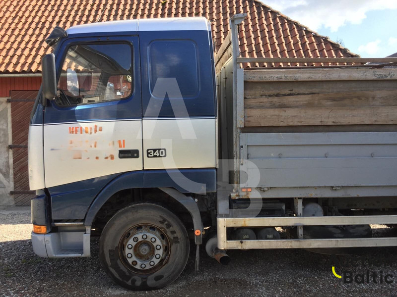 Volvo FH12 - Lava-kuorma-auto: kuva Volvo FH12 - Lava-kuorma-auto Volvo FH12 - Lava-kuorma-auto: kuva Volvo FH12 - Lava-kuorma-auto