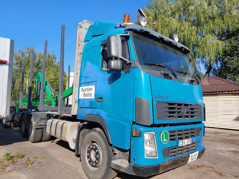 Volvo FH12 - Puuauto: kuva Volvo FH12 - Puuauto Volvo FH12 - Puuauto: kuva Volvo FH12 - Puuauto