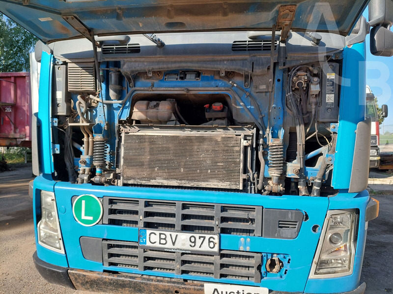 Volvo FH12 - Puuauto: kuva Volvo FH12 - Puuauto Volvo FH12 - Puuauto: kuva Volvo FH12 - Puuauto