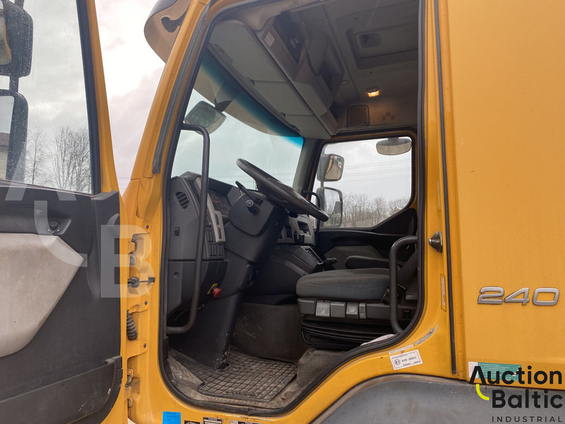 Volvo FL 240 4x2 - Kippiauto kuorma-auto: kuva Volvo FL 240 4x2 - Kippiauto kuorma-auto Volvo FL 240 4x2 - Kippiauto kuorma-auto: kuva Volvo FL 240 4x2 - Kippiauto kuorma-auto