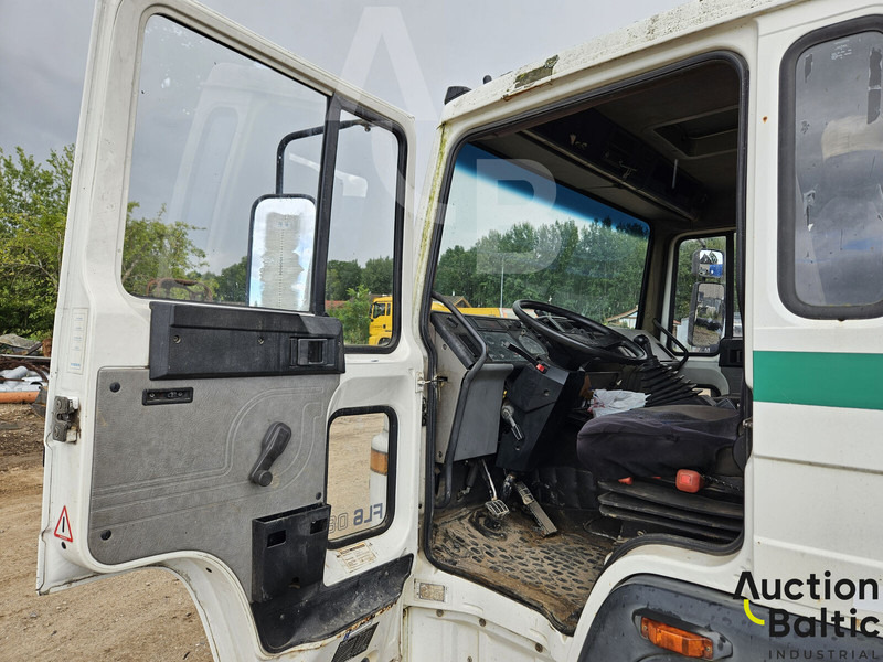 Volvo FL 608 - Hinausauto: kuva Volvo FL 608 - Hinausauto Volvo FL 608 - Hinausauto: kuva Volvo FL 608 - Hinausauto