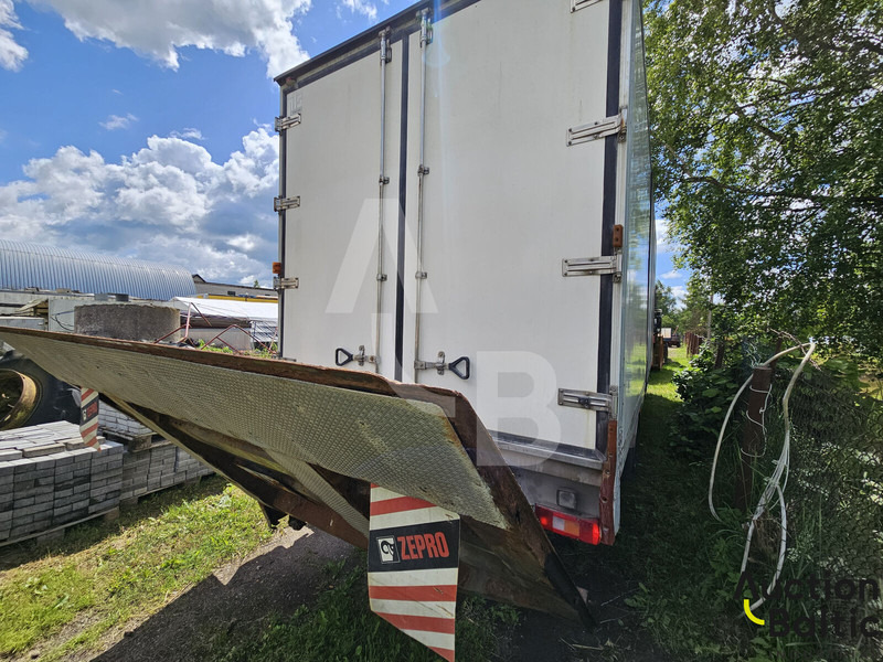 Volvo FL615 - Umpikori kuorma-auto: kuva Volvo FL615 - Umpikori kuorma-auto Volvo FL615 - Umpikori kuorma-auto: kuva Volvo FL615 - Umpikori kuorma-auto