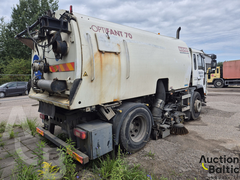 Volvo FL618 - Lakaisuauto: kuva Volvo FL618 - Lakaisuauto Volvo FL618 - Lakaisuauto: kuva Volvo FL618 - Lakaisuauto