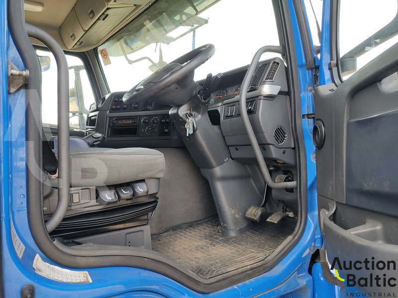 Volvo FM - Kuljetin kuorma-auto: kuva Volvo FM - Kuljetin kuorma-auto Volvo FM - Kuljetin kuorma-auto: kuva Volvo FM - Kuljetin kuorma-auto