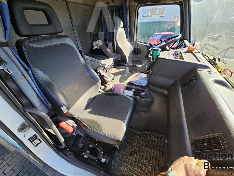 Kippiauto kuorma-auto Volvo FM7 310: kuva Kippiauto kuorma-auto Volvo FM7 310