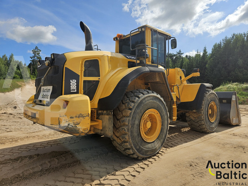 Volvo L 180 G - Pyöräkuormaaja: kuva Volvo L 180 G - Pyöräkuormaaja Volvo L 180 G - Pyöräkuormaaja: kuva Volvo L 180 G - Pyöräkuormaaja