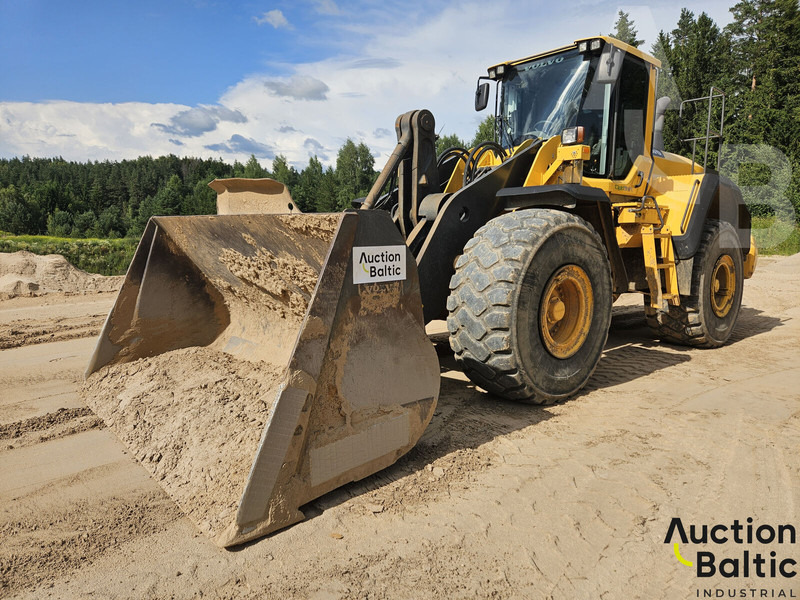 Volvo L 180 G - Pyöräkuormaaja: kuva Volvo L 180 G - Pyöräkuormaaja Volvo L 180 G - Pyöräkuormaaja: kuva Volvo L 180 G - Pyöräkuormaaja
