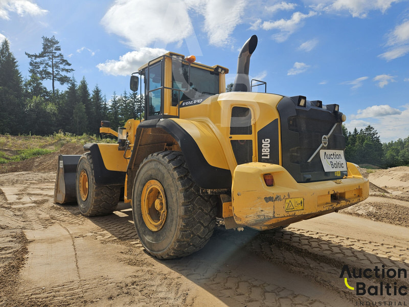 Volvo L 180 G - Pyöräkuormaaja: kuva Volvo L 180 G - Pyöräkuormaaja Volvo L 180 G - Pyöräkuormaaja: kuva Volvo L 180 G - Pyöräkuormaaja