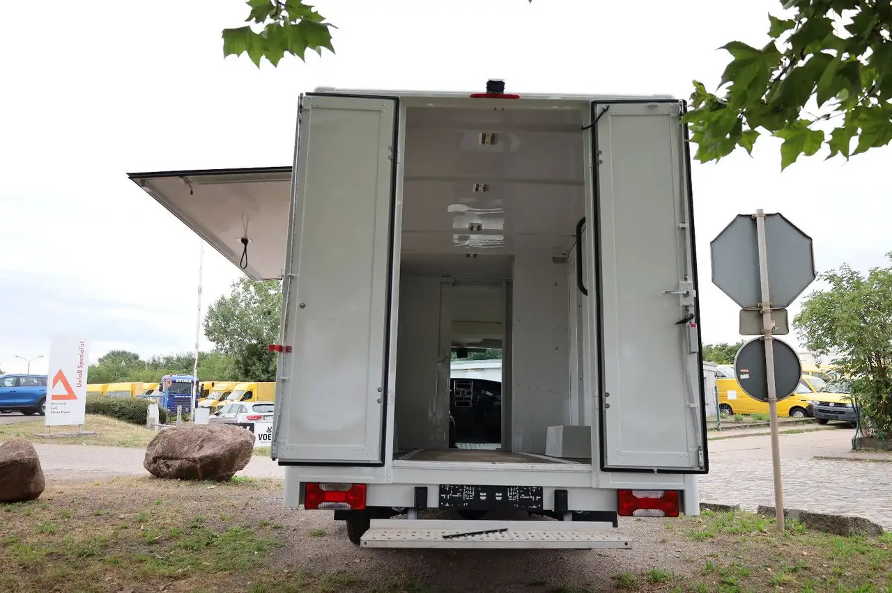 Iveco C30C/ FOODTRUCK/ Daily - Myyntiauto: kuva Iveco C30C/ FOODTRUCK/ Daily - Myyntiauto Iveco C30C/ FOODTRUCK/ Daily - Myyntiauto: kuva Iveco C30C/ FOODTRUCK/ Daily - Myyntiauto